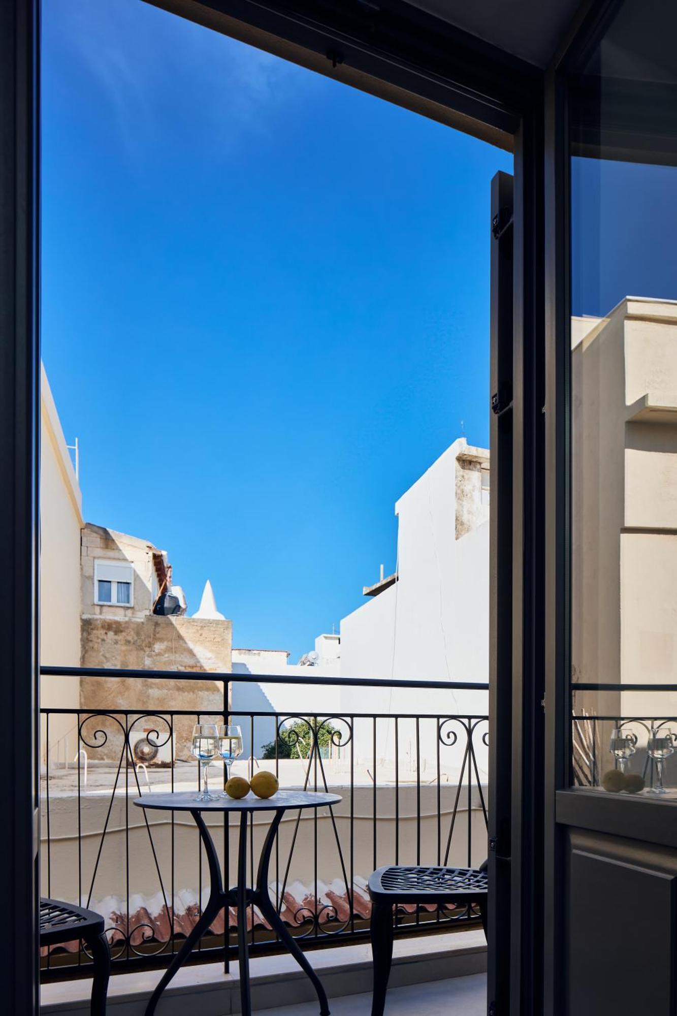 Grande Madonna Luxury Boutique Suites Réthimno Szoba fotó